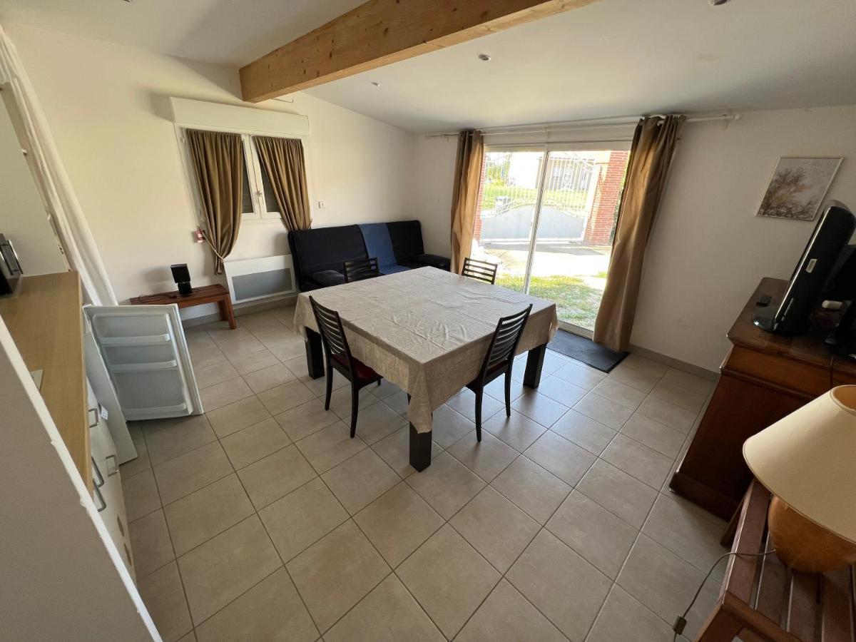 Chambre D'Hote Les Murailles Auterive  Esterno foto